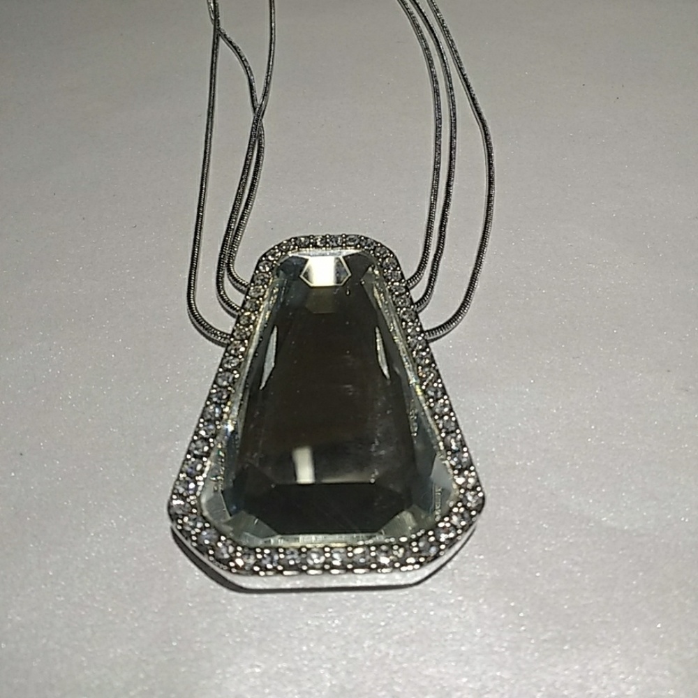 Necklace - Picture 2 of 2